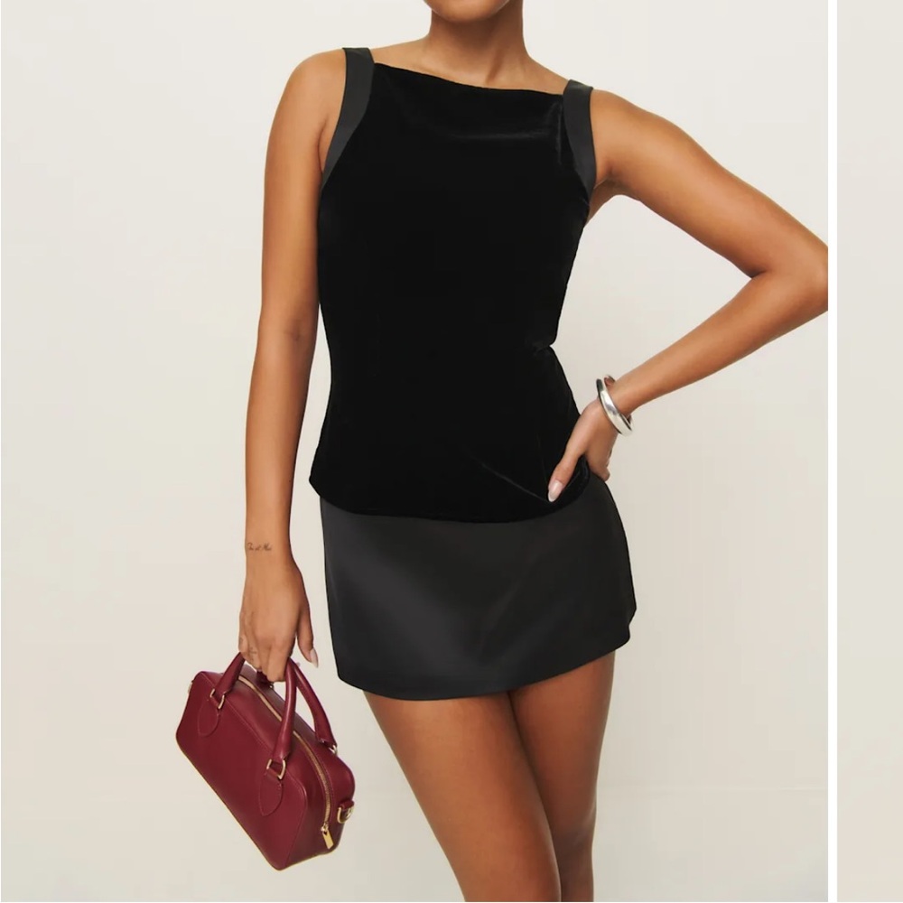 Reformation Milana top in pitch black. New with tags